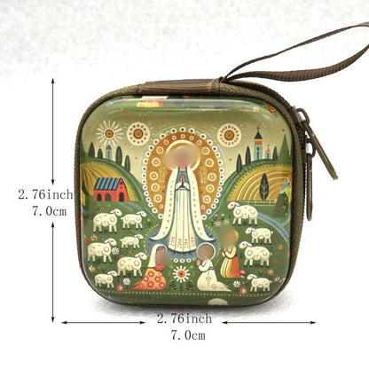 Croix et etui spirituel.