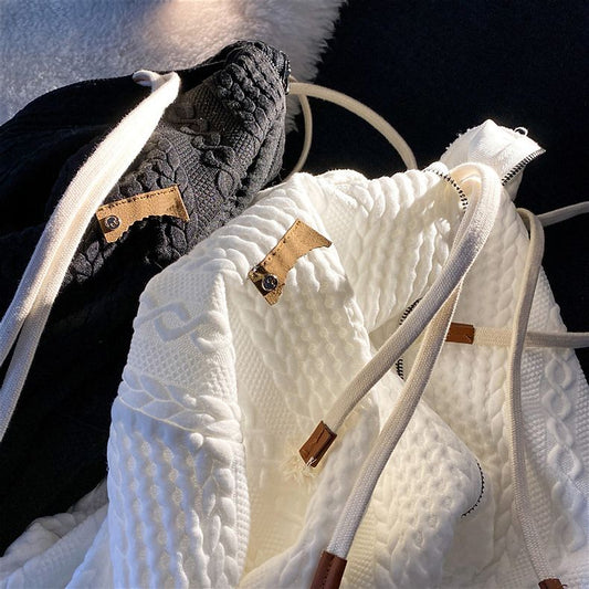 Pull over avec capuche