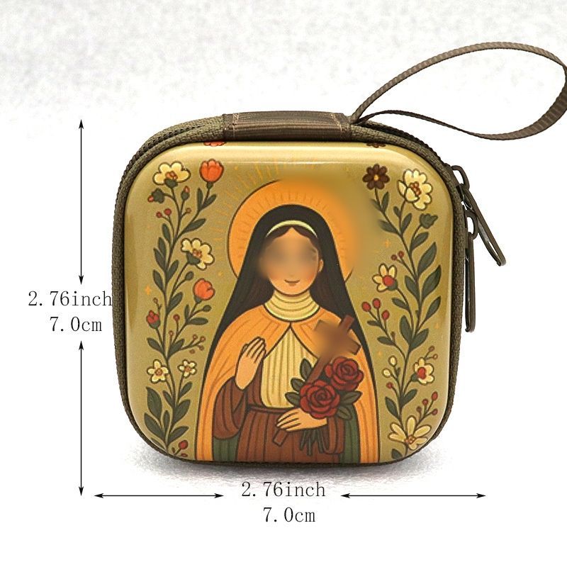 Croix et etui spirituel.