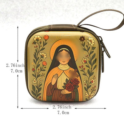 Croix et etui spirituel.