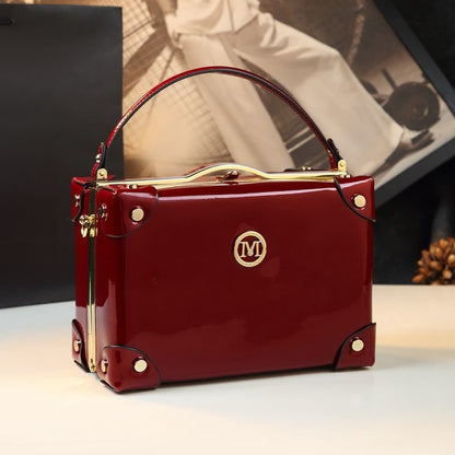 Sac à main élégant en vernis