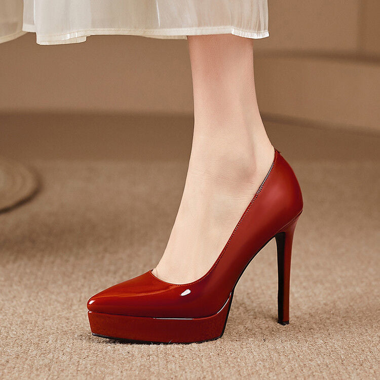 Escarpins à haut talons