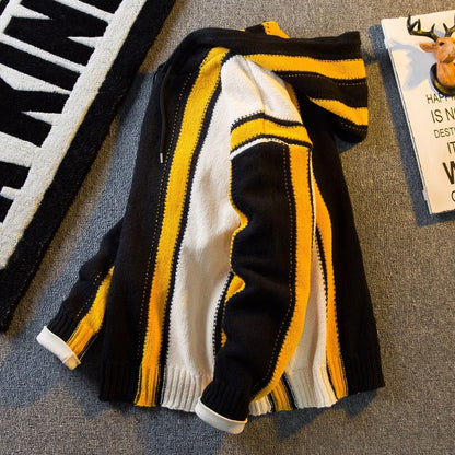 Pull over avec capuche